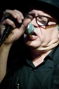 30042012. Concierto Siniestro Total. Doka Antzokia. Donostia. Guillermo Rivas.