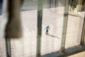 Los niños en Amán van a clase en los colegios católicos, como el del monaterio, pero se sienten desubicados en el Jordania | Daniel Rivas Pacheco