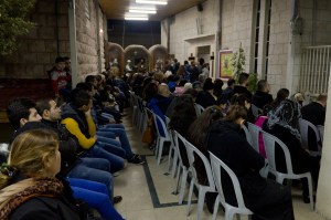  Joseph Abba, el obispo de la iglesia católica siria de Bagdad oficia misa en un templo de Amán | Daniel Rivas Pacheco