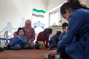 Amer calcula que la mayoría de los niños necesitan tres meses de tratamiento para recuperarse de lo que han vivido. Javi Julio | Nervio Foto